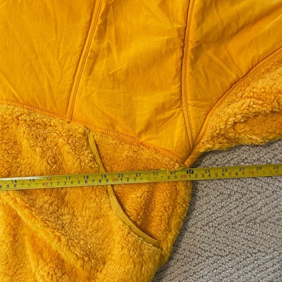 Free People Adventure Awaits Fleece Jacket Small Orangeade NWT - Picture 9 of 10